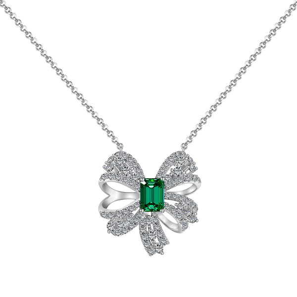 ˇFashion StreetˇLuxurious Flower Shape Emerald Cut Necklace